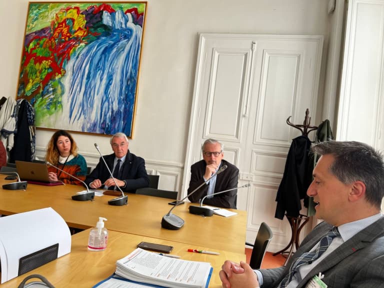 13 Avril 2023 / avec le Directeur de l'Agence régionale de Santé